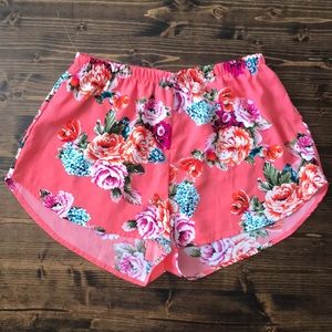 Flower/Pink Shorts